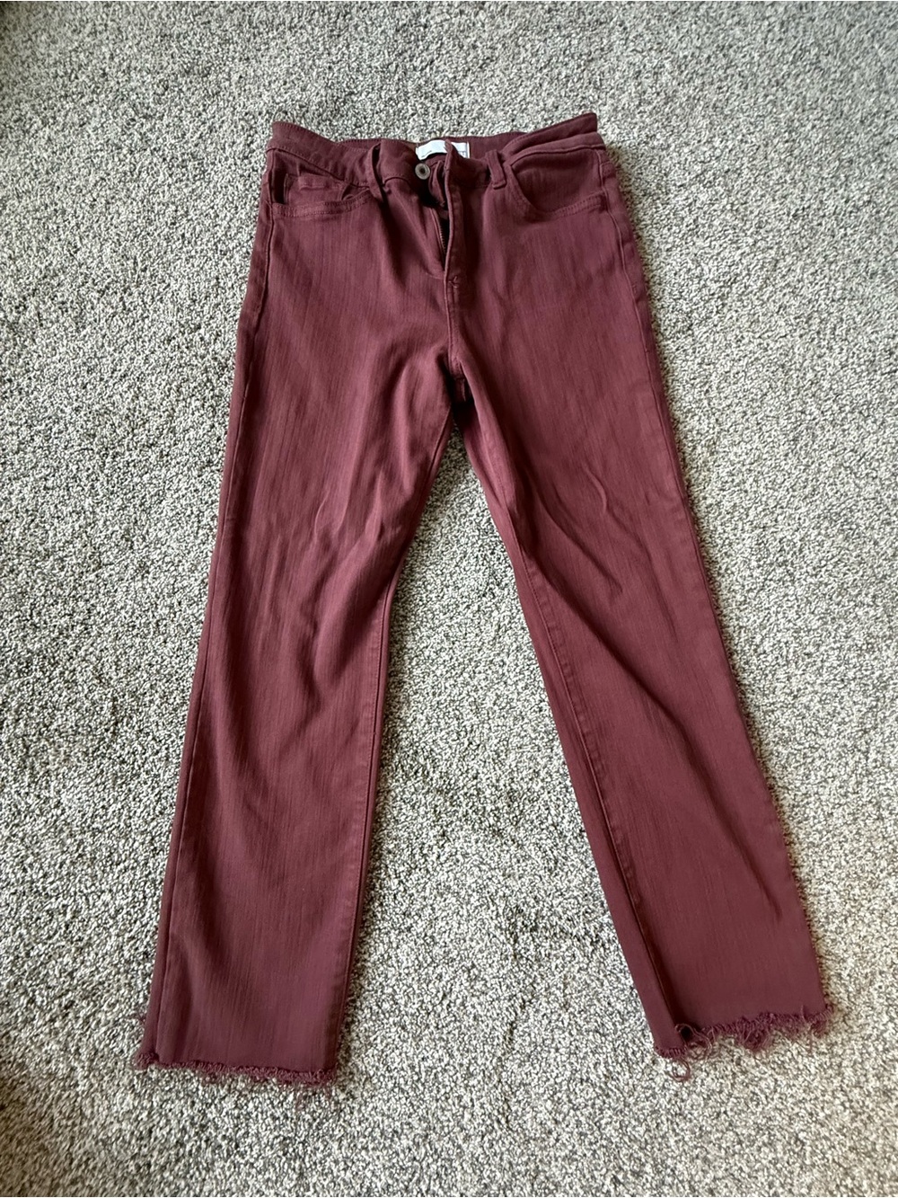 Straight-Leg Women’s Jeans in Burgundy — Mid-Rise Comfort